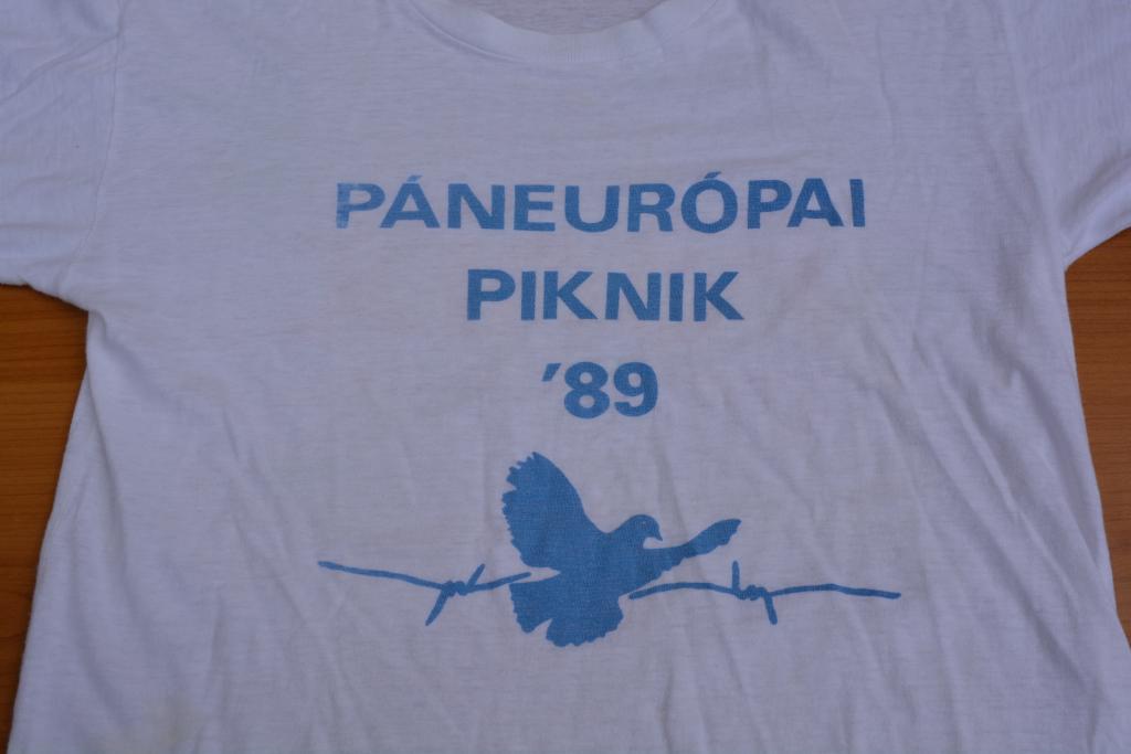 A Páneurópai Piknik rendezői pólója (Szabó Ference, Sopron)