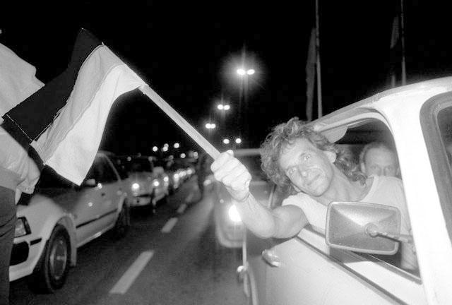 NDK-állampolgárok a magyar-osztrák határon – útban az NSZK felé 1989 szeptemberében.